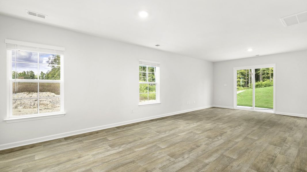 Spacious, unfurnished interior of a new home in Willow Mill, Thomasville (Image 10). Spacious, unfurnished interior of a new home in Willow Mill, Thomasville (Image 10).