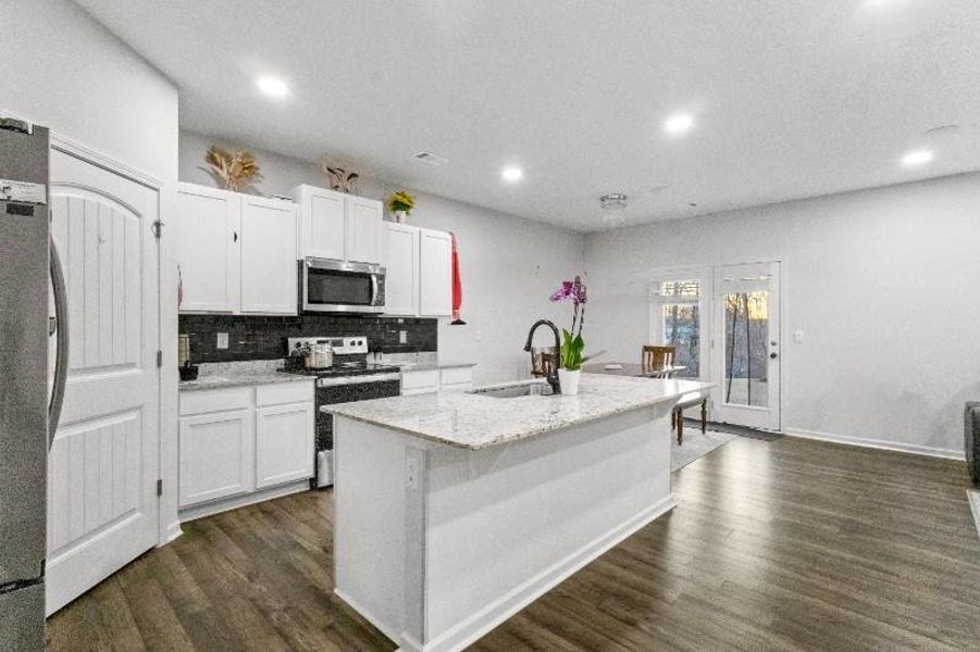 Furnished interior view inside a new home in , Dawsonville (Image 32).