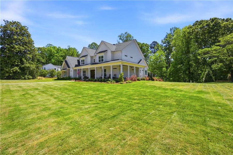 Exterior details and patio area of a home in , Sugar Hill (Image 30).