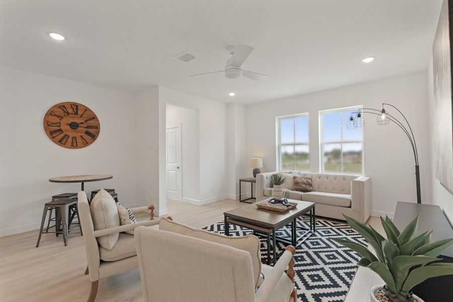 Cozy great room (*Photo not of actual home and used for illustration purposes only.)