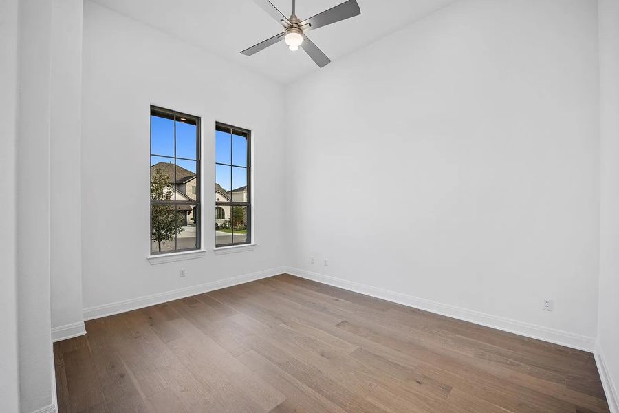 Spacious, unfurnished interior of a new home in Caliterra - 70', Dripping Springs (Image 23). Spacious, unfurnished interior of a new home in Caliterra - 70', Dripping Springs (Image 23).
