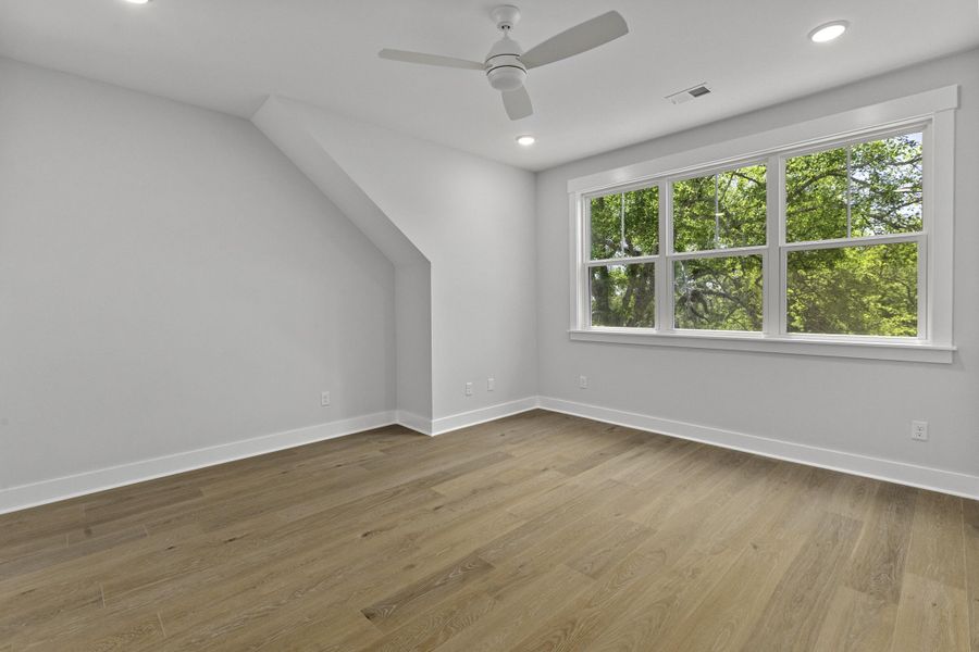 Spacious, unfurnished interior of a new home in , Mount Pleasant (Image 21).