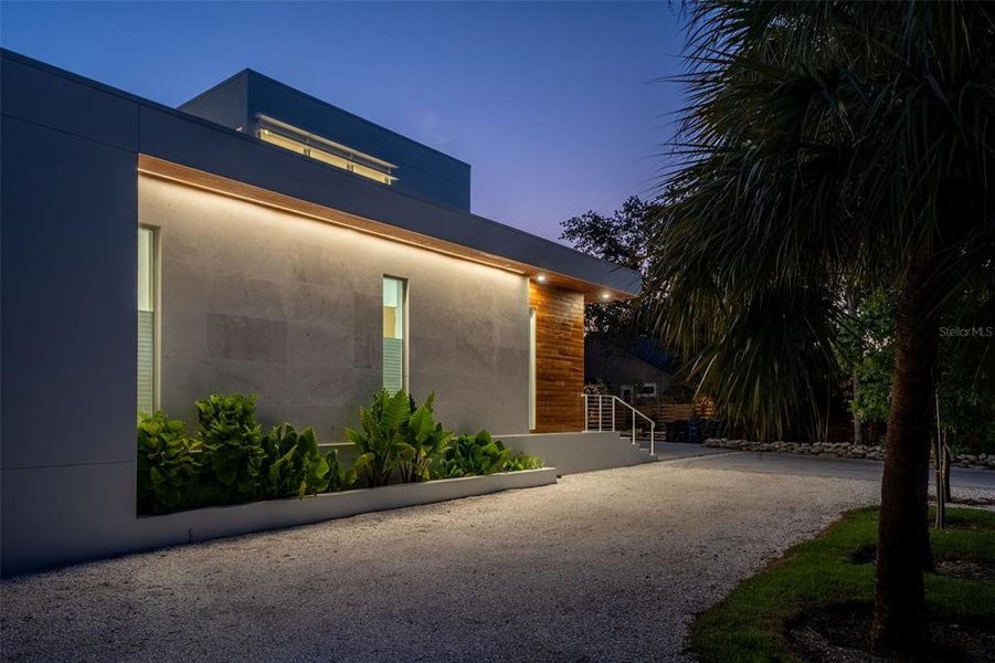 Exterior details and patio area of a home in , Sarasota (Image 49).