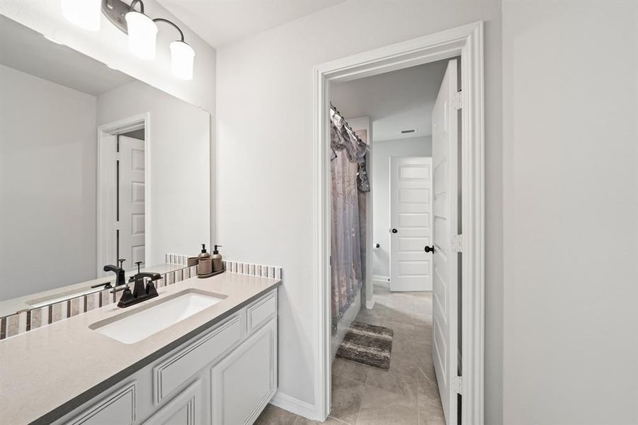 Image 40 of a home in Summit at Lake Travis.