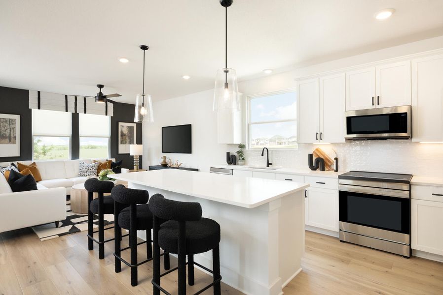 Kitchen | Amy | Ryegrass Collection – Freedom at Anthem in Kyle, TX by Landsea Homes