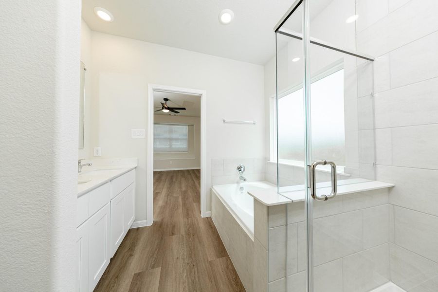 Furnished interior view inside a new home in River's Edge, Conroe (Image 13).