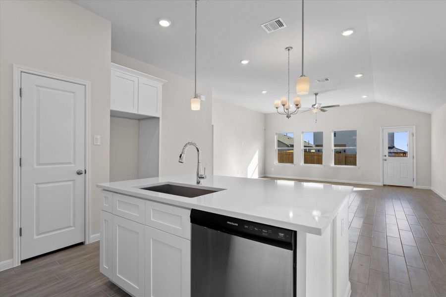 Furnished interior view inside a new home in Morningstar, Georgetown (Image 8).