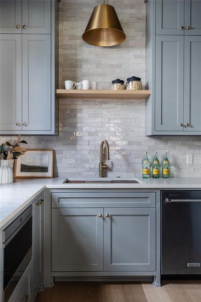 Furnished interior view inside a new home in , Dallas (Image 4).