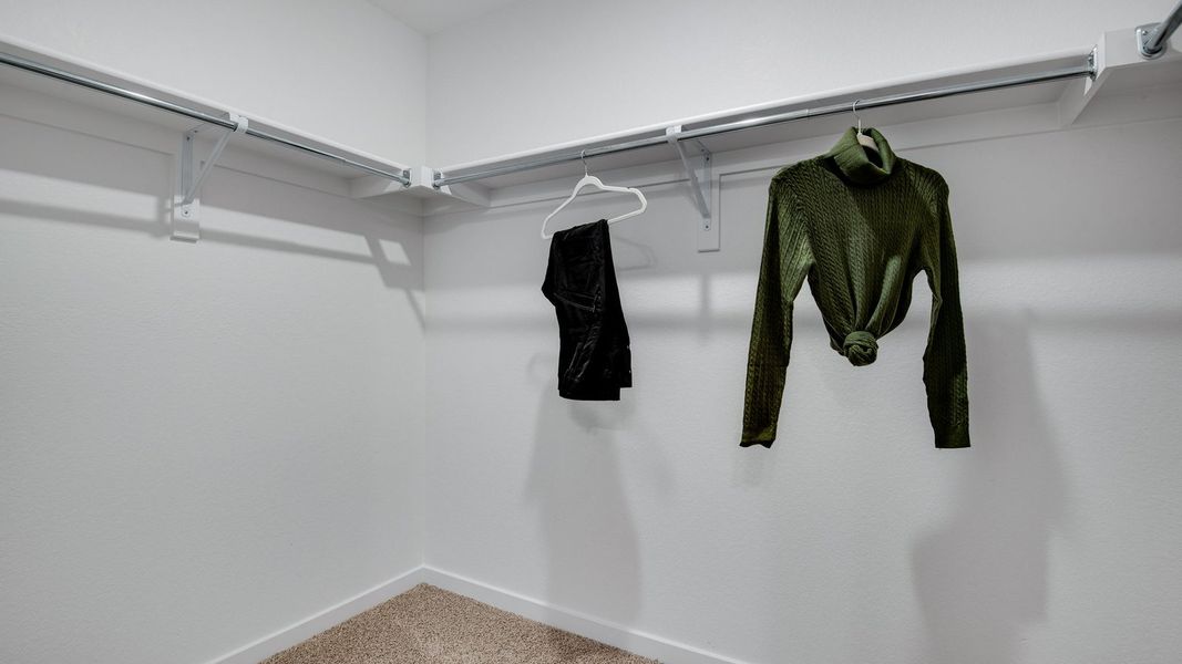 Spacious, unfurnished interior of a new home in Ellston Park, Colorado Springs (Image 18).