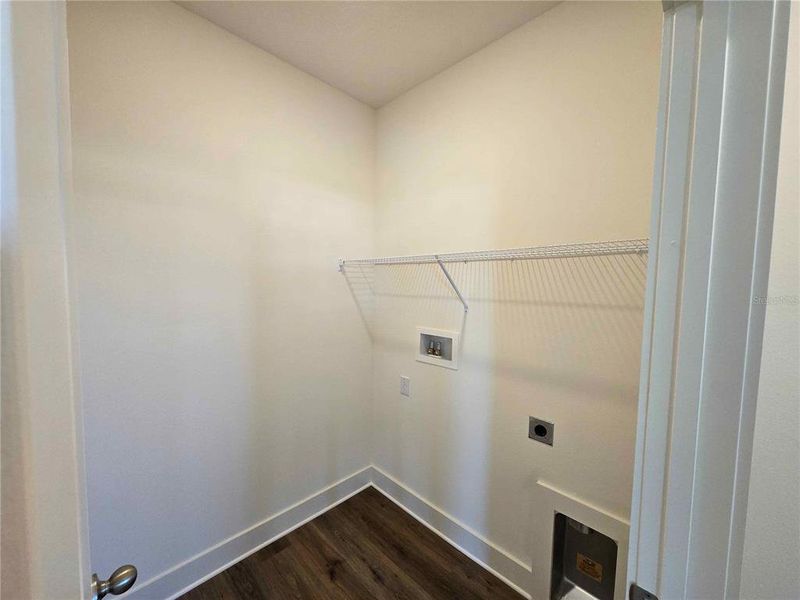 Spacious, unfurnished interior of a new home in Arbor Meadows, Spring Hill (Image 11).