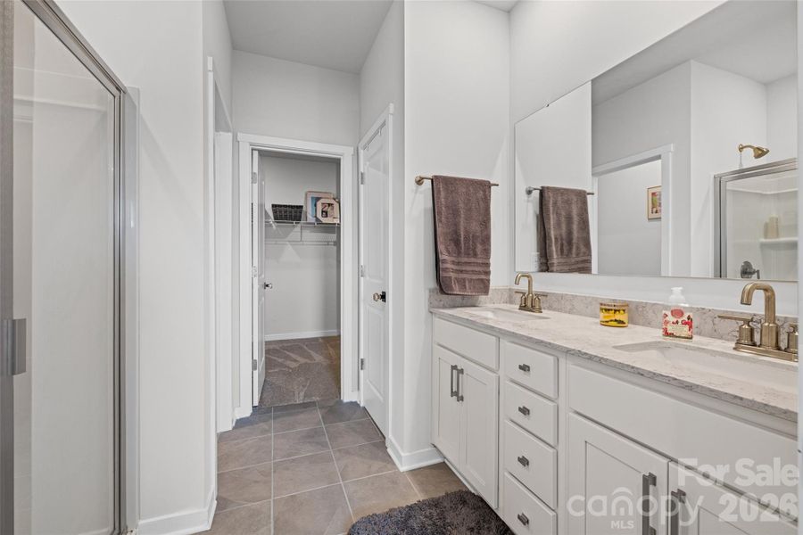 Furnished interior view inside a new home in , York (Image 18).