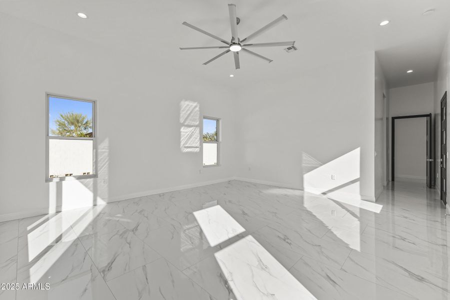 77__mgl2160 77__mgl2160