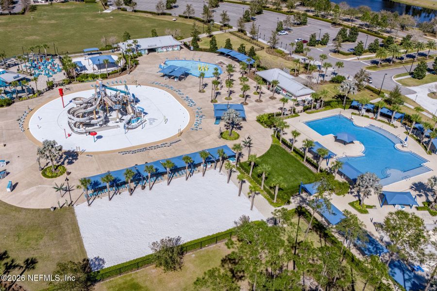 Image 99 of a home in Settler's Landing at Nocatee.