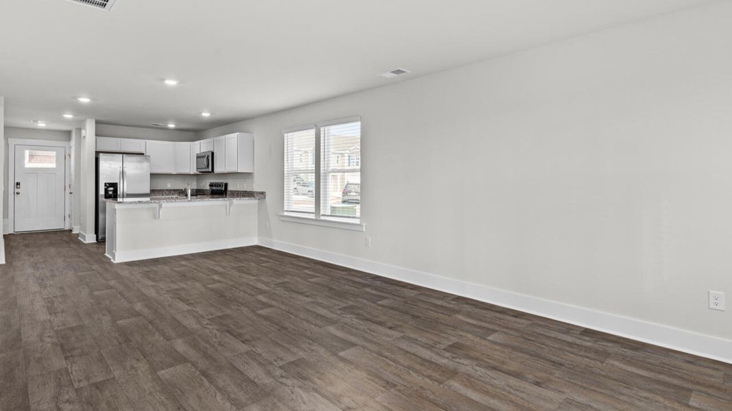 Spacious, unfurnished interior of a new home in Waterside Townhomes, Surf City (Image 17).