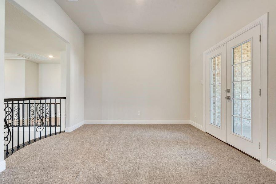 Spacious, unfurnished interior of a new home in South Pointe, Mansfield (Image 18).