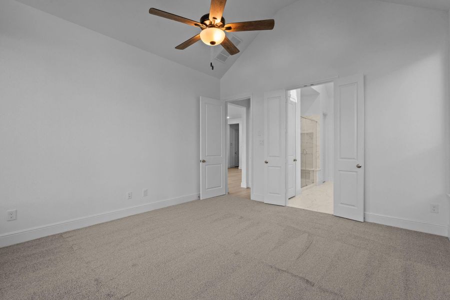 Spacious, unfurnished interior of a new home in Coastal Point, League City (Image 16). Spacious, unfurnished interior of a new home in Coastal Point, League City (Image 16).