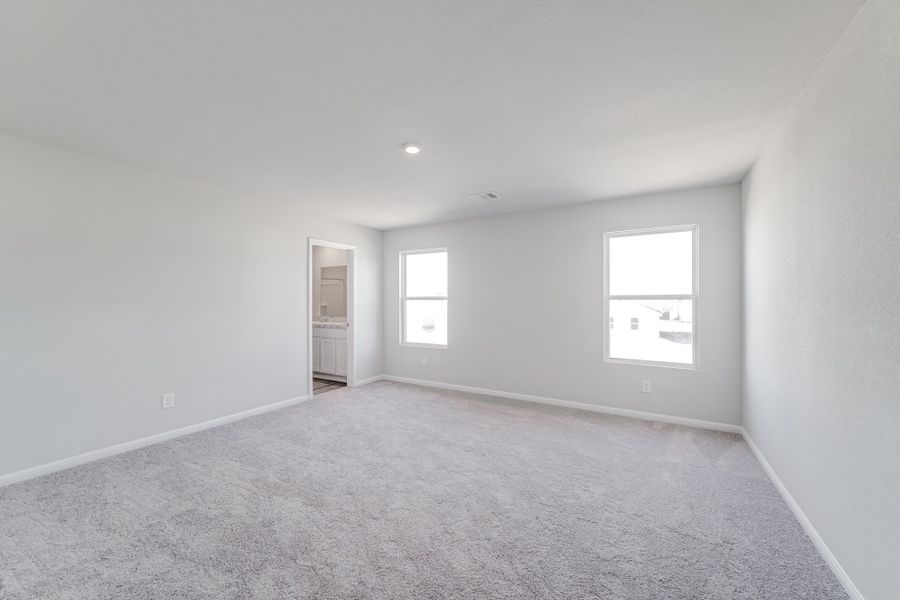 Spacious, unfurnished interior of a new home in Meadows of Chandler, Chandler (Image 30).