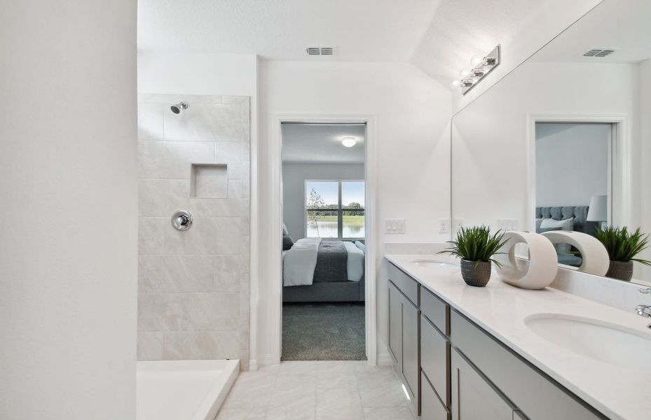 Furnished interior view inside a new home in Oakfield Lakes, Parrish (Image 7).