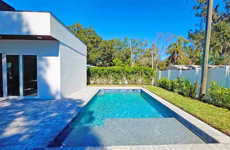 Exterior details and patio area of a home in , Sarasota (Image 33).