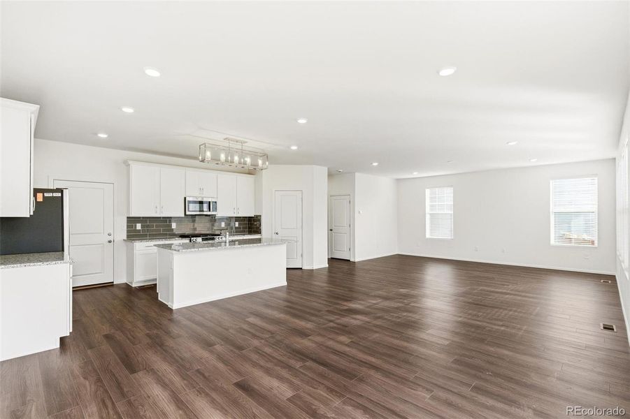 Spacious, unfurnished interior of a new home in Windsong, Brighton (Image 31). Spacious, unfurnished interior of a new home in Windsong, Brighton (Image 31).