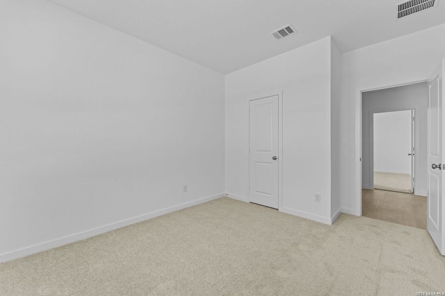 Spacious, unfurnished interior of a new home in Waterwheel, San Antonio (Image 18).
