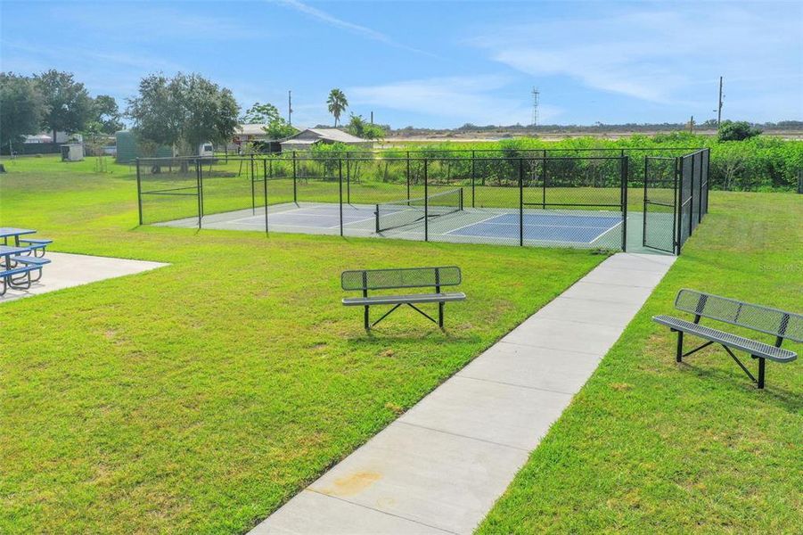 Community amenities in Annabelle Estates, Winter Haven (Image 26).