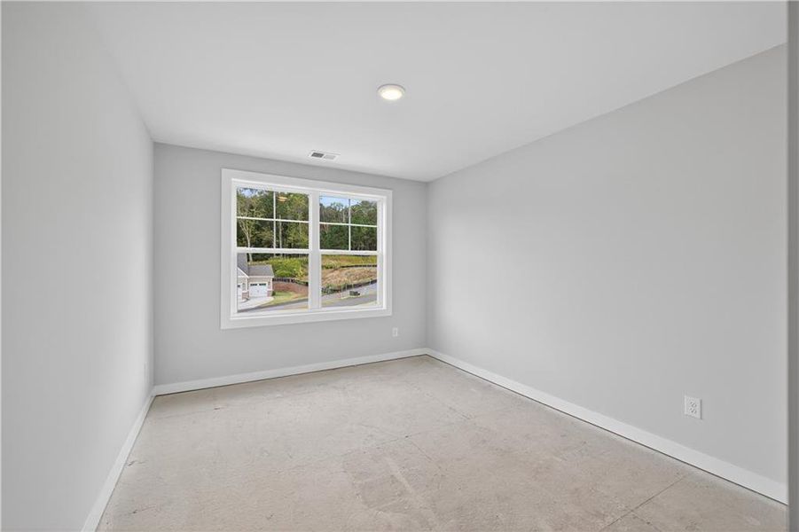 Spacious, unfurnished interior of a new home in The Manor at Gainesville Township, Gainesville (Image 41).
