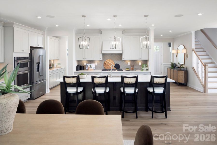 Digital Image Similar