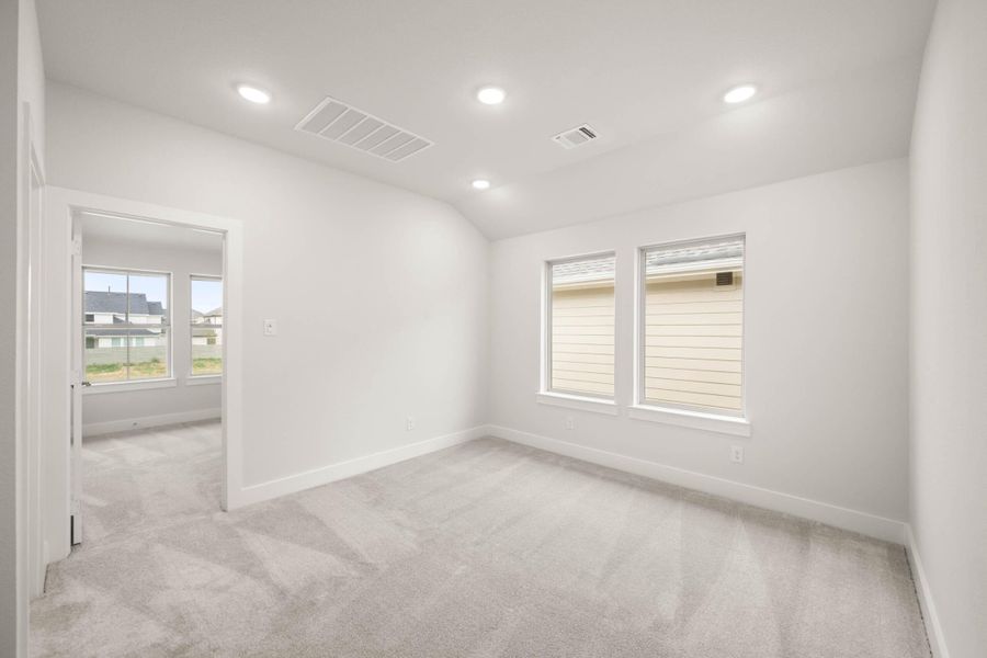 Spacious, unfurnished interior of a new home in Cottage Collection at Harvest, Argyle (Image 19).