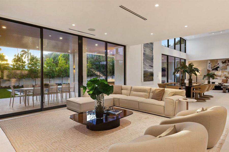 FAMILY ROOM EVENING FAMILY ROOM EVENING