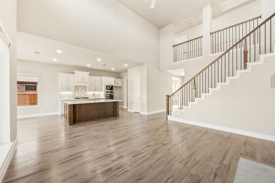 Spacious, unfurnished interior of a new home in Timberbrook, Justin (Image 24).