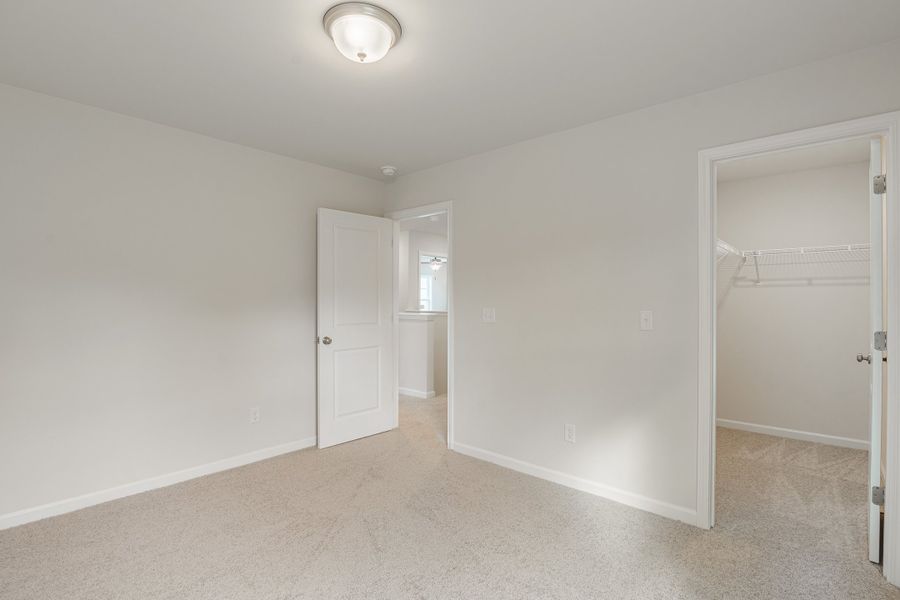 Representative unfurnished interior of a home built from the Adger by Hurricane Builders in Amber Hill, West Columbia (Image 34).