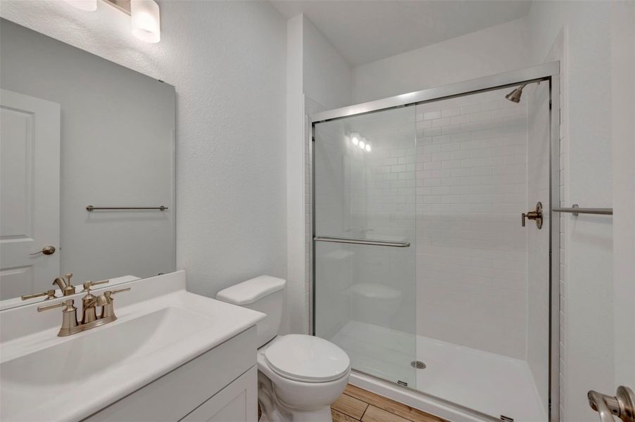 Extra Suite bath Extra Suite bath