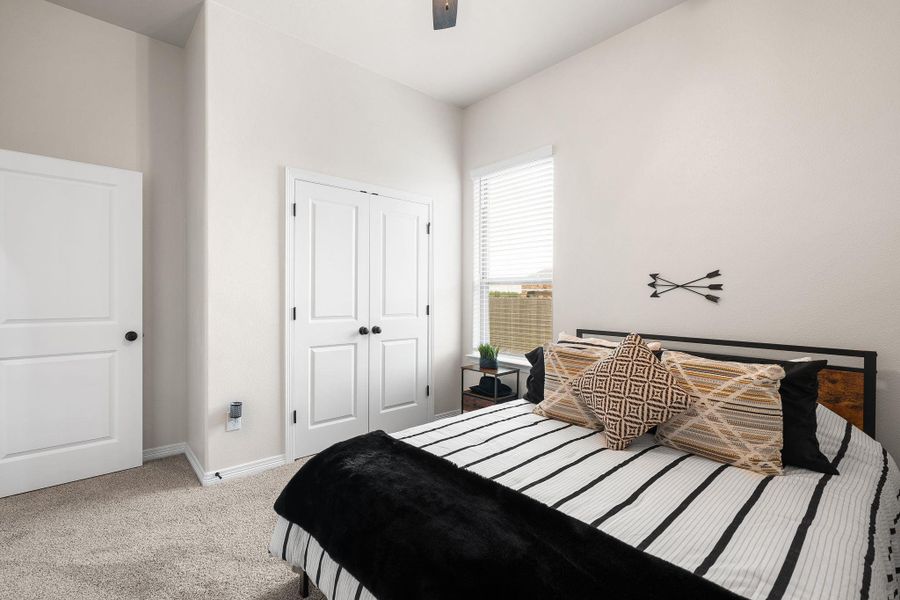 Furnished interior view inside a new home in , Temple (Image 32).