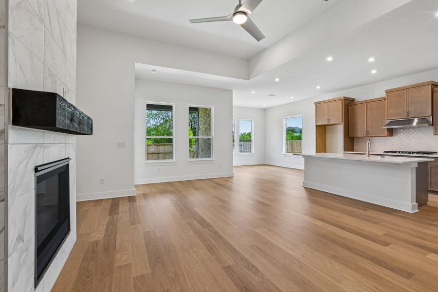 Spacious, unfurnished interior of a new home in Persimmon, Buda (Image 30). Spacious, unfurnished interior of a new home in Persimmon, Buda (Image 30).