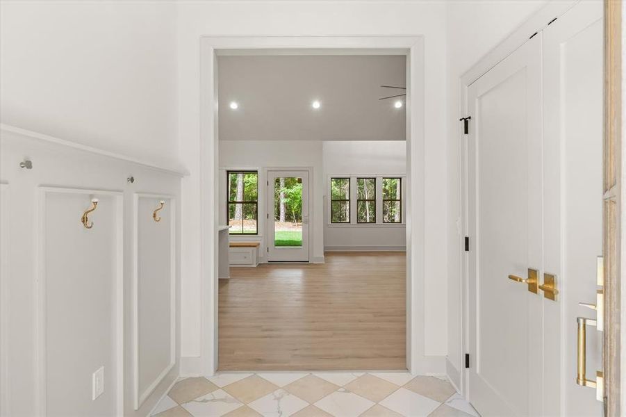 Spacious, unfurnished interior of a new home in , Grand Saline (Image 29).