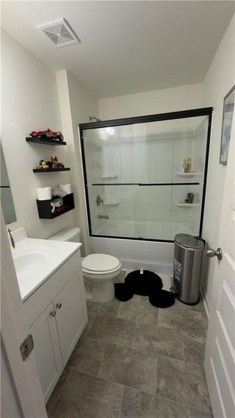 Furnished interior view inside a new home in , Lawrenceville (Image 11).