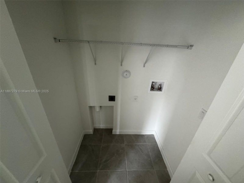 Image 21 of a home in .