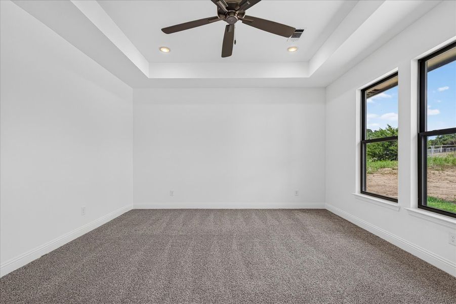 Spacious, unfurnished interior of a new home in Monarch Manor, Poolville (Image 43).