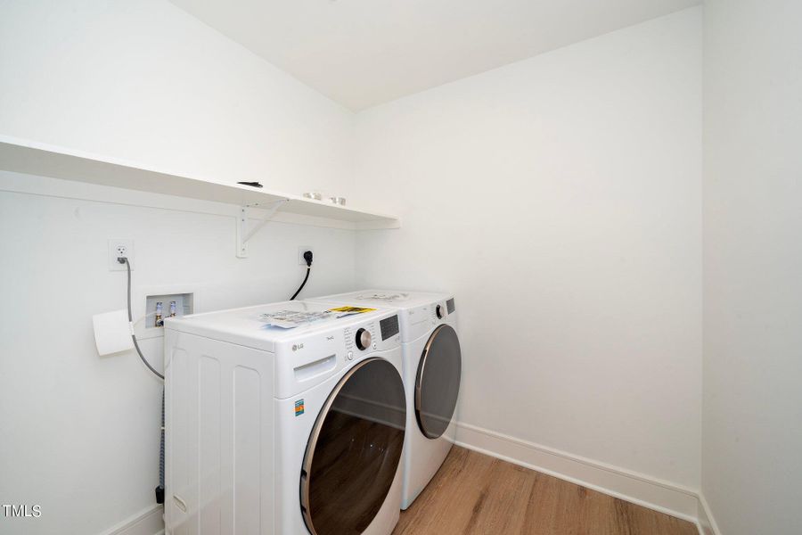 10-web-or-mls-615 W Peace St 306 (5 of 2