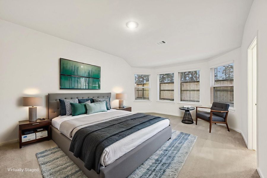Furnished interior view inside a new home in , Conroe (Image 6).