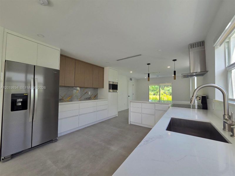 Furnished interior view inside a new home in , West Palm Beach (Image 3).