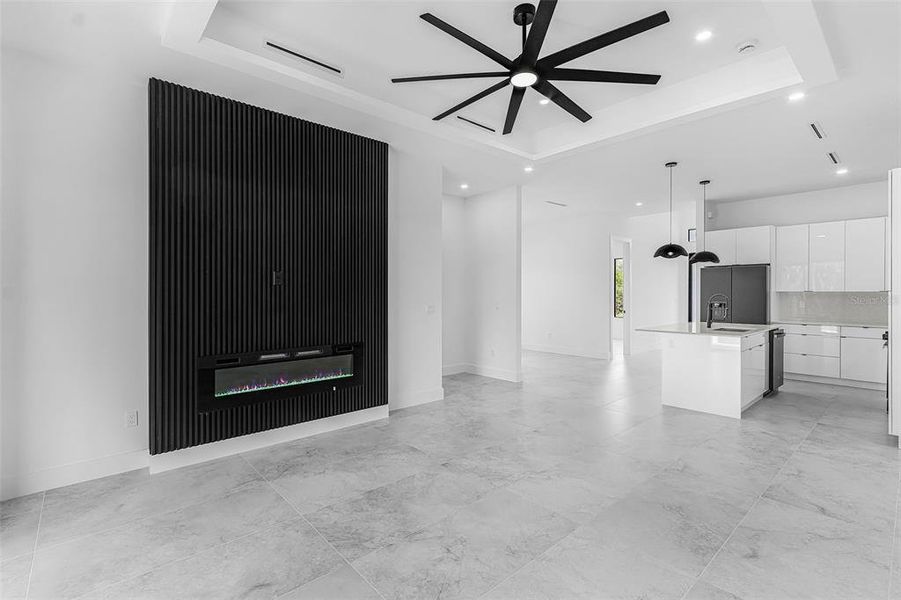 Spacious, unfurnished interior of a new home in , Lehigh Acres (Image 32).