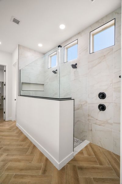 Image 38 of a home in Paseo Del Este Unit 9. Image 38 of a home in Paseo Del Este Unit 9.