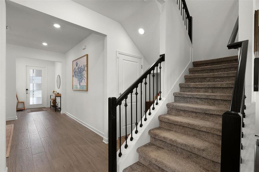 Spacious, unfurnished interior of a new home in , Orlando (Image 20).