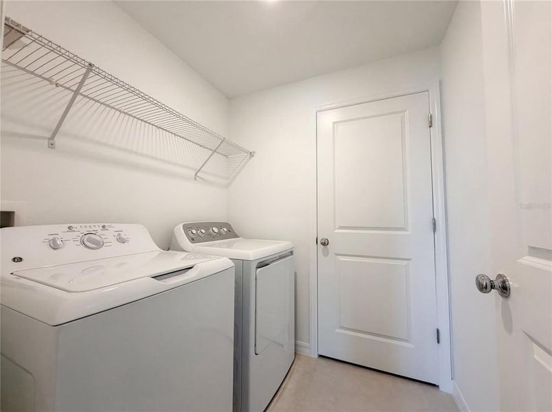 Close-up of interior finishes inside a home in , Parrish (Image 14). Close-up of interior finishes inside a home in , Parrish (Image 14).