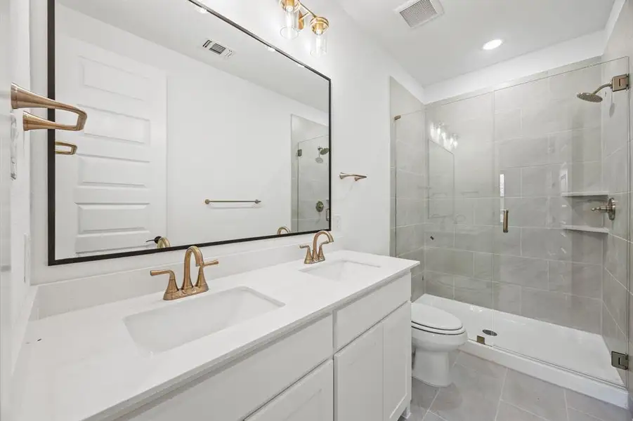 Furnished interior view inside a new home in Rolling Creek Ranch, Aledo (Image 10).