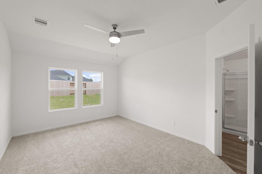 Spacious, unfurnished interior of a new home in Cypress Green, Hockley (Image 7). Spacious, unfurnished interior of a new home in Cypress Green, Hockley (Image 7).