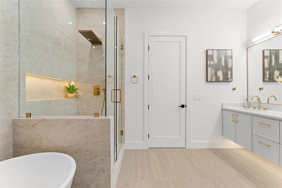 Furnished interior view inside a new home in , Dallas (Image 27). Furnished interior view inside a new home in , Dallas (Image 27).