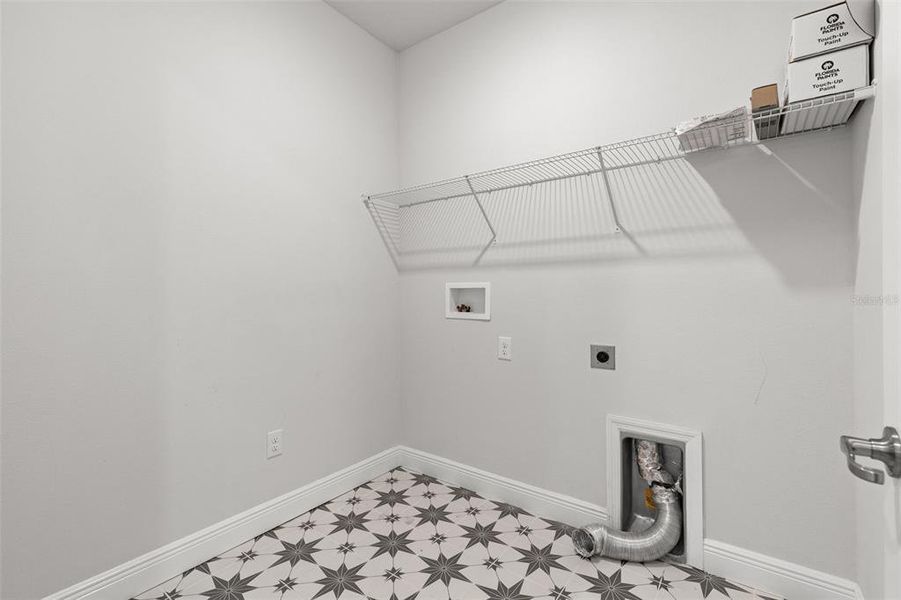 Spacious, unfurnished interior of a new home in Chapel Crossings, Wesley Chapel (Image 25). Spacious, unfurnished interior of a new home in Chapel Crossings, Wesley Chapel (Image 25).